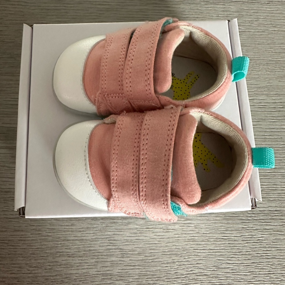 Ten Little Toddler Shoes Size 3.5 Pink – Worn Once